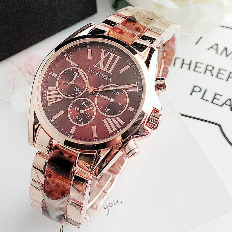 Reloj de pulsera de cuarzo en diferentes colores