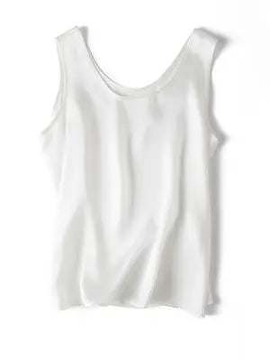 Camiseta básica de seda de SuyaDream.