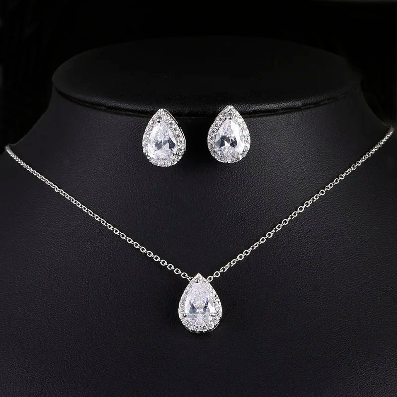 Conjunto de joyería nigeriana con circonita
